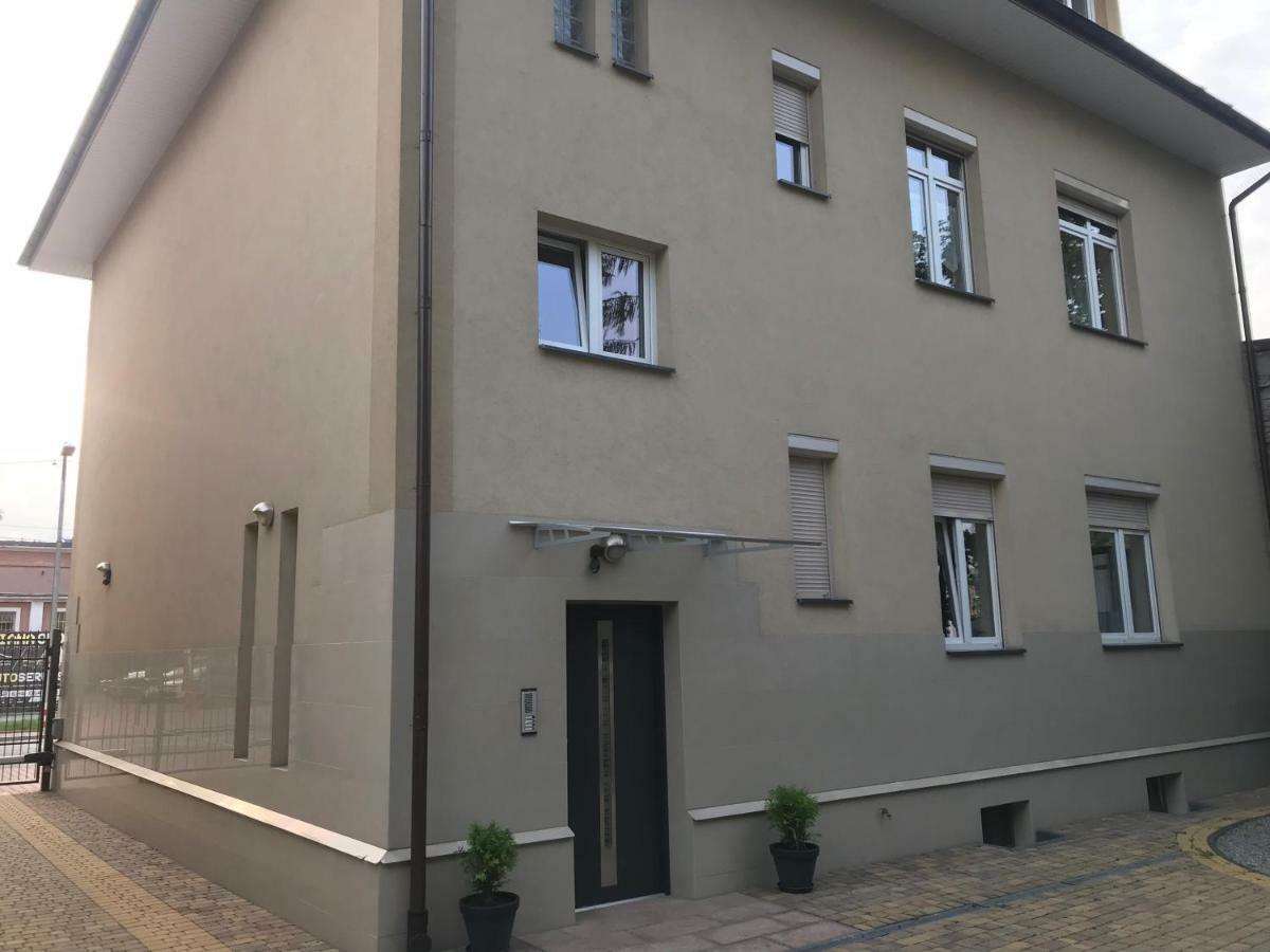 Apartment Family Krakow Bagian luar foto